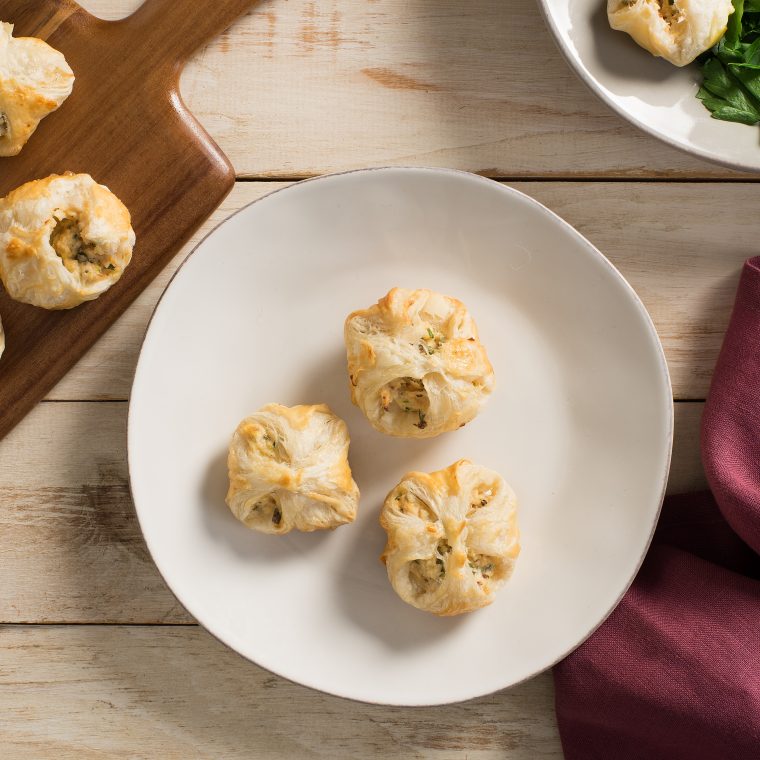 Herbed Turkey and Cheese Crescent Squares 760x760 1